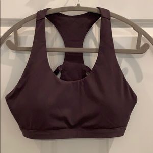 Fabletics Kessler Sports Bra